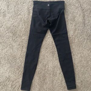 Lululemon black leggings